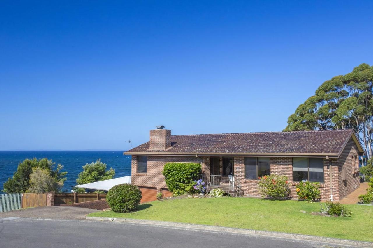 Free Night On Us This Winter At Collers Beachside Mollymook Exterior photo